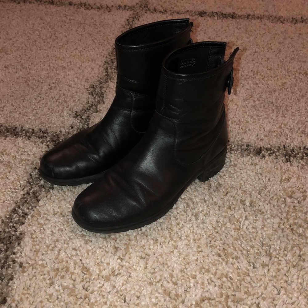Chelsea Boots